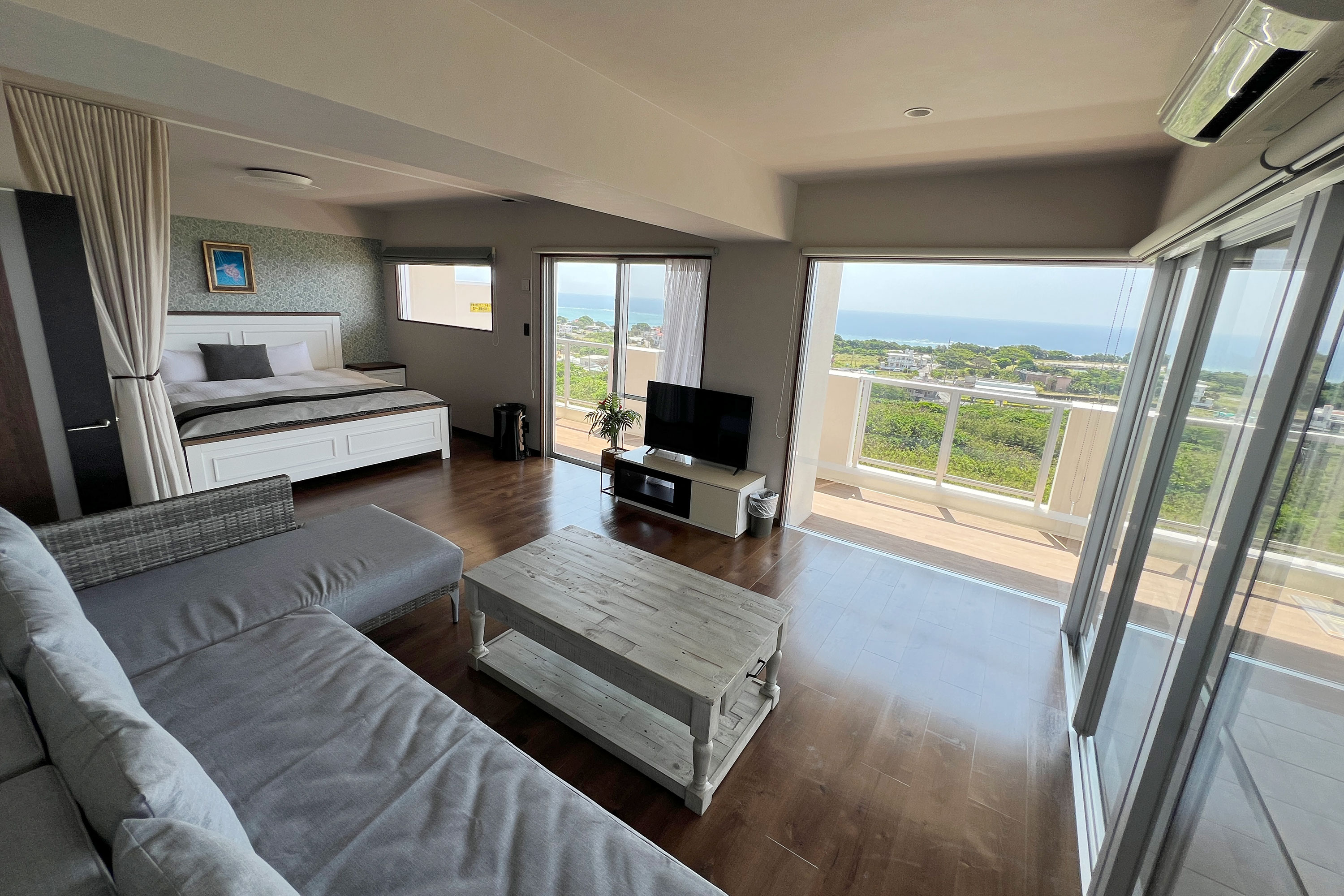 オリオンスイート - リビングエリア